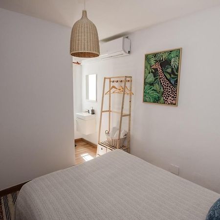 Hostal The Monkey Room 마르베야 외부 사진