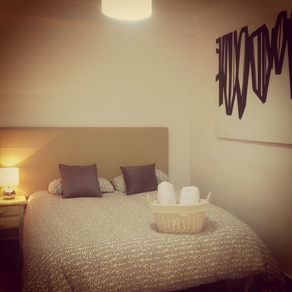 Hostal The Monkey Room 마르베야 외부 사진